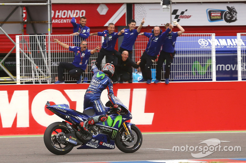 Tim Yamaha menyambut kemenangan Maverick Vinales