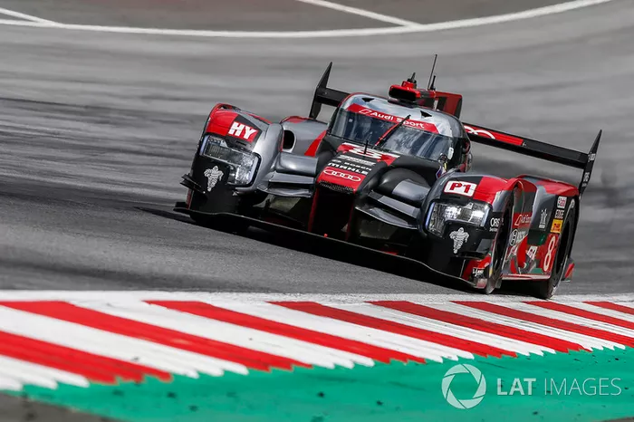 Tom Kristensen, Audi R18, lors de la parade des légendes