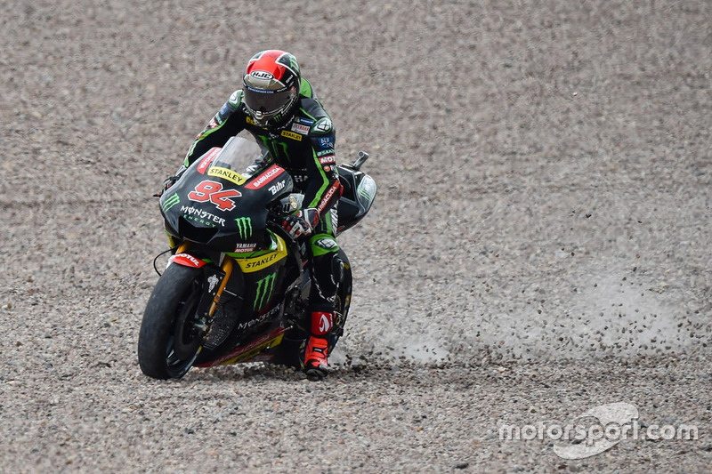 Jonas Folger, 8 kali kecelakaan