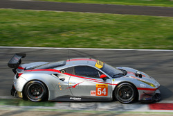 #54 Spirit of Race Ferrari 488 GTE: Thomas Flohr, Francesco Castellacci, Miguel Molina