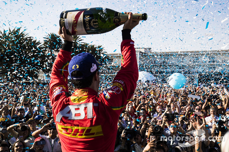 Podium: winner Lucas Di Grassi, ABT Schaeffler Audi Sport