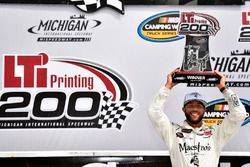 1. Darrell Wallace Jr., MDM Motorsports Chevrolet