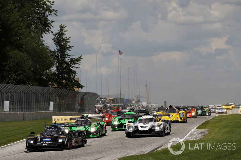 Старт: #10 Wayne Taylor Racing Cadillac DPi: Рікі Тейлор, Джордан Тейлор лідирують у гонці