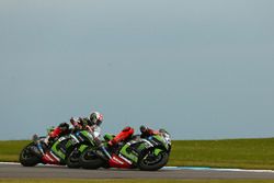 Tom Sykes, Kawasaki Racing passes Jonathan Rea, Kawasaki Racing