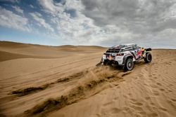 #104 Peugeot Sport Peugeot 3008 DKR: Sébastien Loeb, Daniel Elena