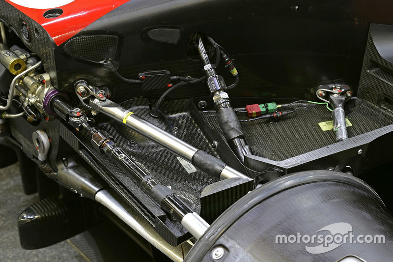 L'avant de la #8 Audi Sport Team Joest Audi R18