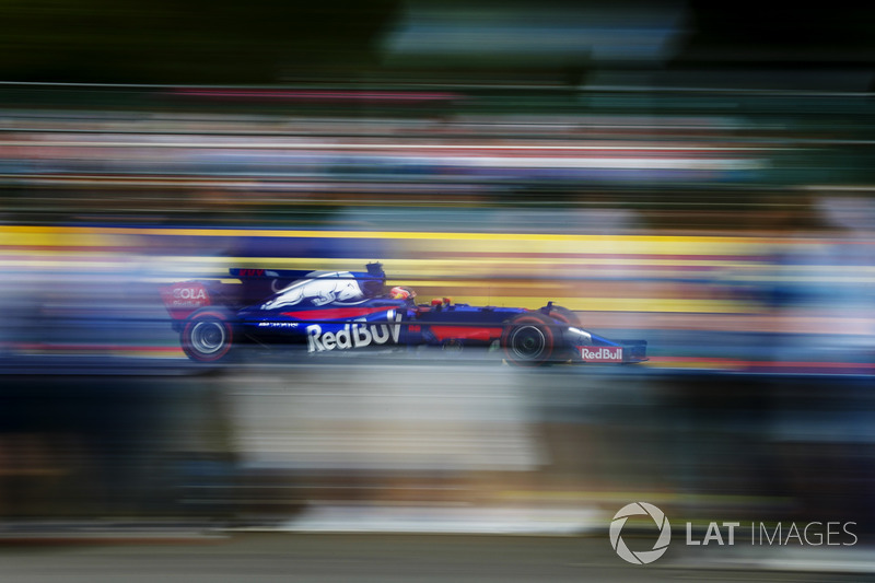 Carlos Sainz Jr., Scuderia Toro Rosso STR12