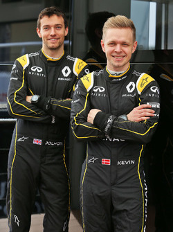 Jolyon Palmer, Renault Sport F1 Team avec Kevin Magnussen, Renault Sport F1 Team