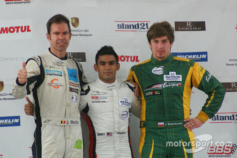 Race winner Akash Nandy, second place Jordi Weckx, third place Jakub Smiechowski