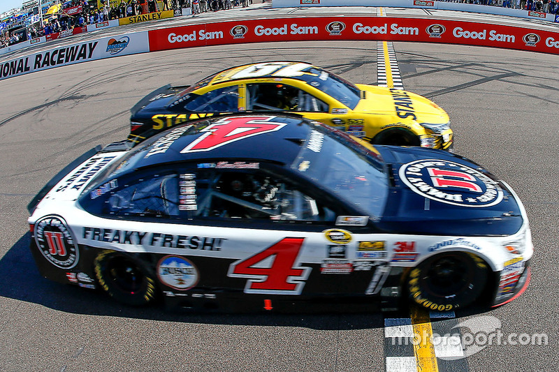 Phoenix: Kevin Harvick (Stewart/Haas-Chevrolet)