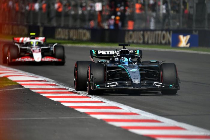 George Russell, Mercedes, Oliver Bearman, Haas F1 Team