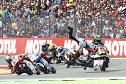 Chute d'Albert Arenas, Aspar Team Mahindra