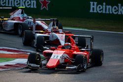 Jack Aitken, Arden International leads Charles Leclerc, ART Grand Prix and Nirei Fukuzumi, ART Grand Prix