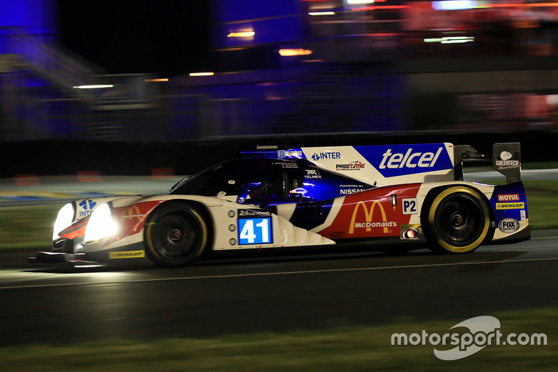 24: Ligier JSP2 Nissan команды Greaves Motorsport (№41): Мемо Рохас, Жюльен Каналь, Натанаэль Бертон
