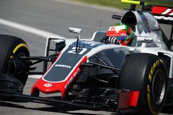 Esteban Gutiérrez, Haas F1 Team VF-16