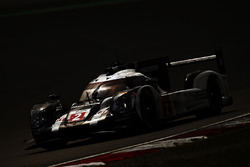 #2 Porsche Team Porsche 919 Hybrid: Romain Dumas, Neel Jani, Marc Lieb