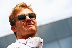 Ніко Росберг, Mercedes AMG F1, на параді пілотів