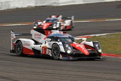 #5 Toyota Racing Toyota TS050 Hybrid: Anthony Davidson, Sébastien Buemi, Kazuki Nakajima