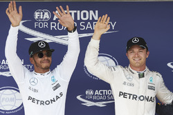 Polesitter Nico Rosberg, Mercedes AMG F1, second place Lewis Hamilton, Mercedes AMG F1