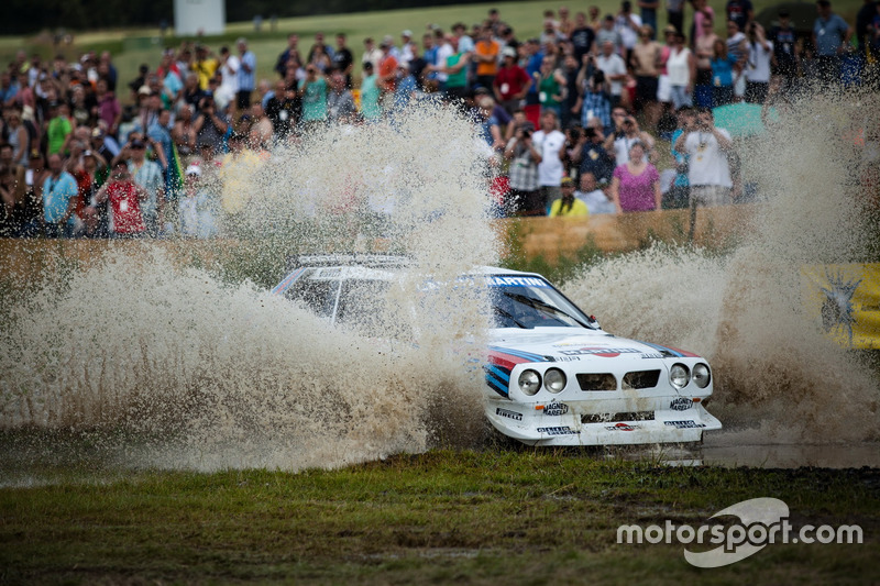 Lancia S4