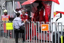 Toto Wolf, Mercedes AMG F1 Team, Maurizio Arrivabene, Team Principal, Scuderia Ferrari