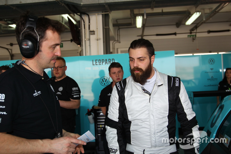 Stefano Comini, Leopard Racing, Volkswagen Golf GTI TCR