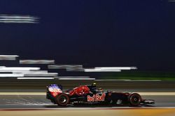 Carlos Sainz Jr., Scuderia Toro Rosso STR11