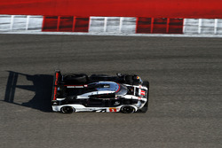 #1 Porsche Team Porsche 919 Hybrid: Timo Bernhard, Mark Webber, Brendon Hartley