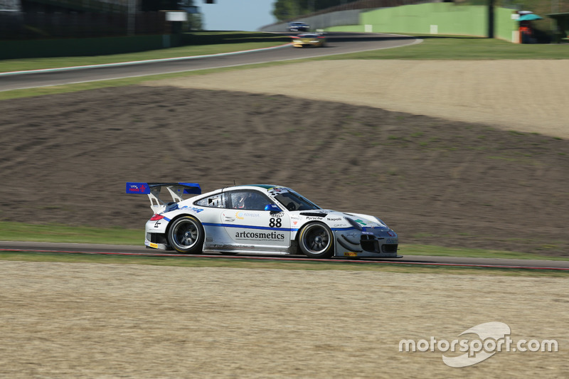 #88 Porsche 911 GT3 R, Ebimotors: Venerosi-Baccani