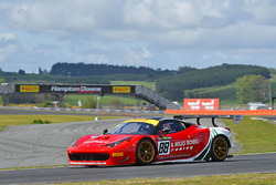 #88 Maranello Motorsport Ferrari 488 GT3: Peter Edwards, Graham Smythe