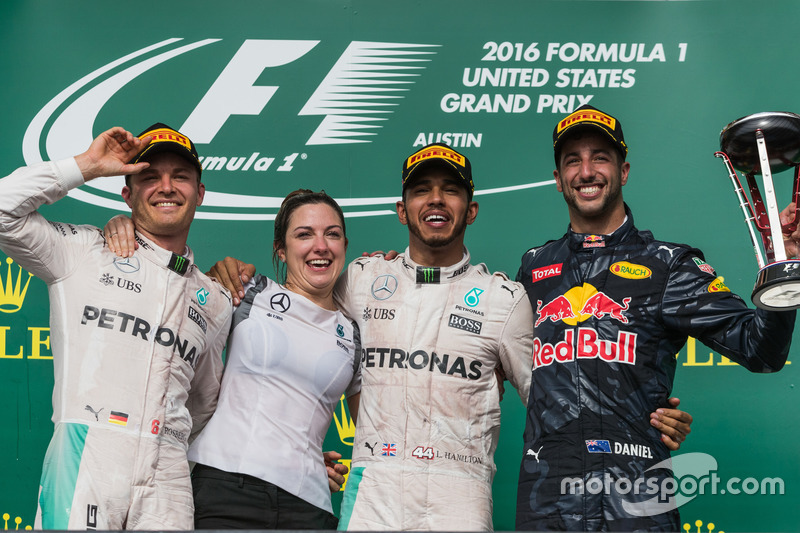 2016: Lewis Hamilton (Mercedes W07)