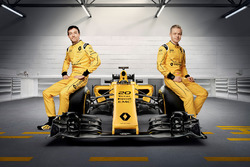 Kevin Magnussen, Renault Sport F1 Team and Jolyon Palmer, Renault Sport F1 Team