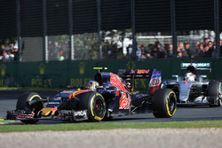 Carlos Sainz Jr., Scuderia Toro Rosso STR11
