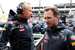 Christian Horner, Red Bull Racing Team Principal and Red Bull Racing Team Manager Jonathan Wheatley