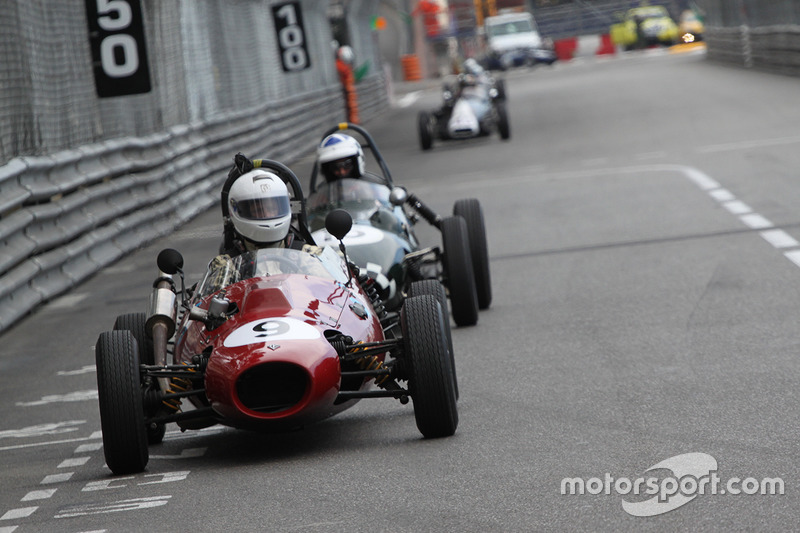 Formula junior, azione