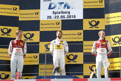Podium: le deuxième Mattias Ekström, Audi Sport Team Abt Sportsline, Audi A5 DTM; le vainqueur Timo Glock, BMW Team RMG, BMW M4 DTM; le troisième Jamie Green, Audi Sport Team Rosberg, Audi RS 5 DTM