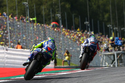Valentino Rossi, Yamaha Factory Racing, Jorge Lorenzo, Yamaha Factory Racing