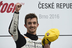Podium: race winner John McPhee, Peugeot MC Saxoprint
