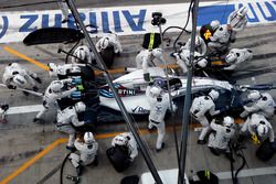 Valtteri Bottas, Williams FW38 Mercedes, makes a pit stop