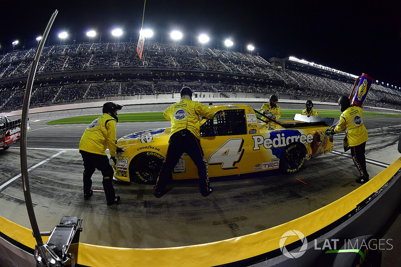 David Gilliland, <b>Kyle Busch Motorsports</b>, Pedigree Toyota Tundra at ...