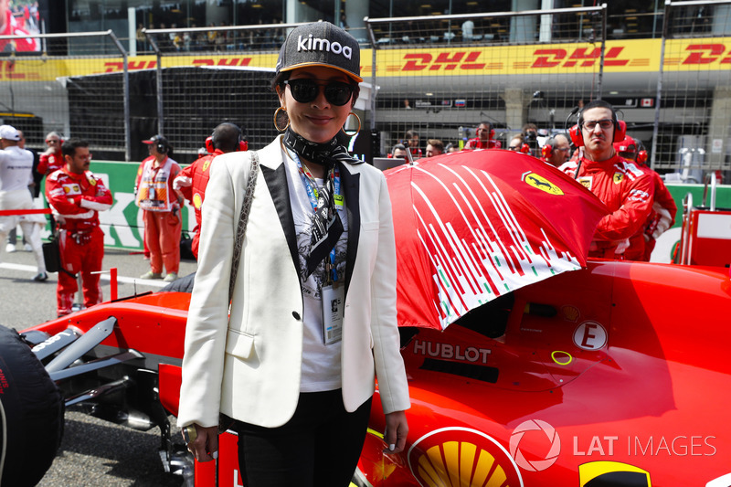 La actriz Carina Lau en la parrilla