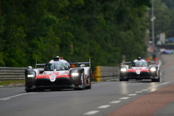#8 Toyota Gazoo Racing Toyota TS050: Sébastien Buemi, Kazuki Nakajima, Fernando Alonso, #7 Toyota Gazoo Racing Toyota TS050: Mike Conway, Kamui Kobayashi, Jose Maria Lopez