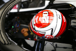 Kevin Magnussen, Haas F1 Team, in cockpit