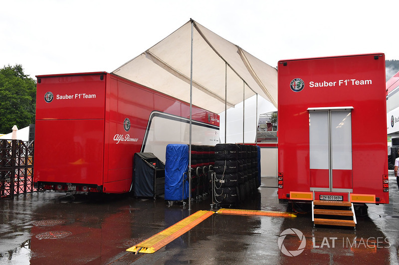 Sauber trucks