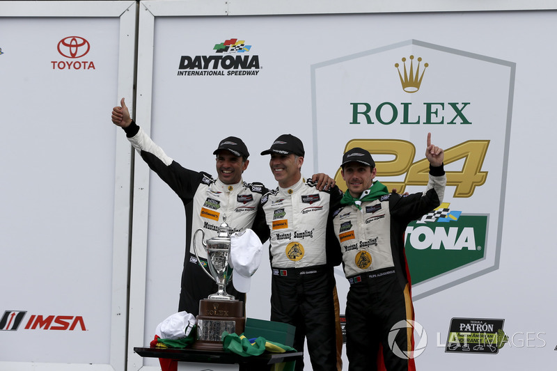 Victory lane, Winners #5 Action Express Racing Cadillac DPi: Joao Barbosa, Filipe Albuquerque, Christian Fittipaldi