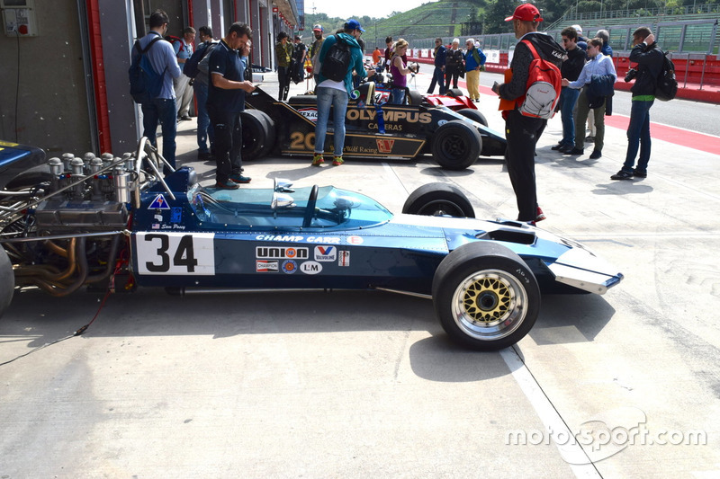Atmosfera della pitlane
