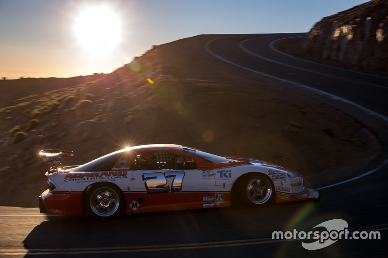 #27 Steve Goeglein, Chevrolet Camaro