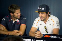 Romain Grosjean, Haas F1 ve Fernando Alonso, McLaren