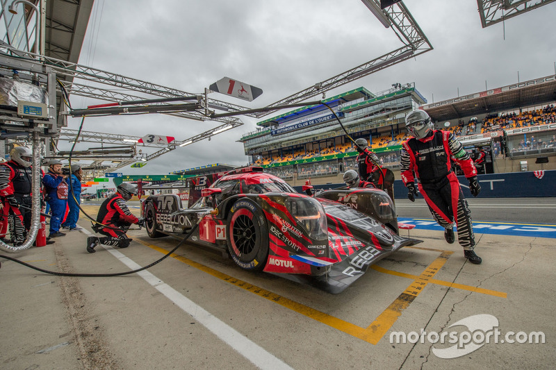 #1 Rebellion Racing Rebellion R-13: Andre Lotterer, Neel Jani, Bruno Senna