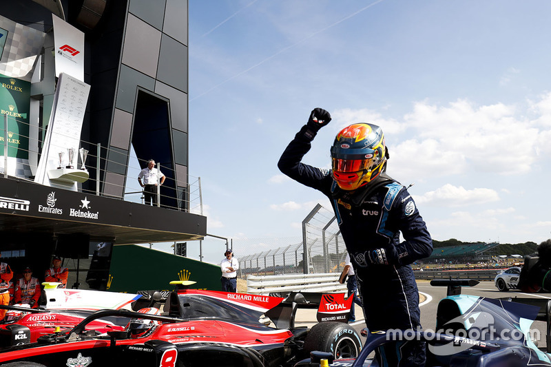 Race winner Alexander Albon, DAMS